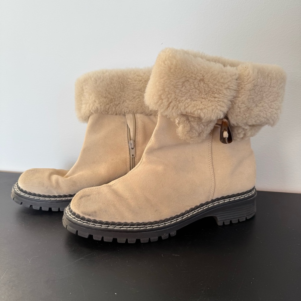 Women's Tan Suede Boot